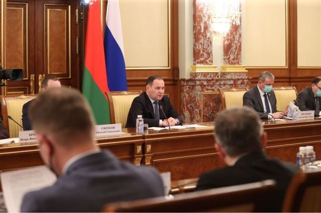 Головченко: рассчитываем на поддержку России в условиях санкций