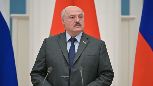 Лукашенко призвал власти Украины сесть за стол переговоров
