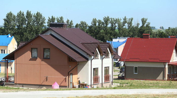 Построить частный жилой дом станет проще. Лукашенко подписал соответствующий указ