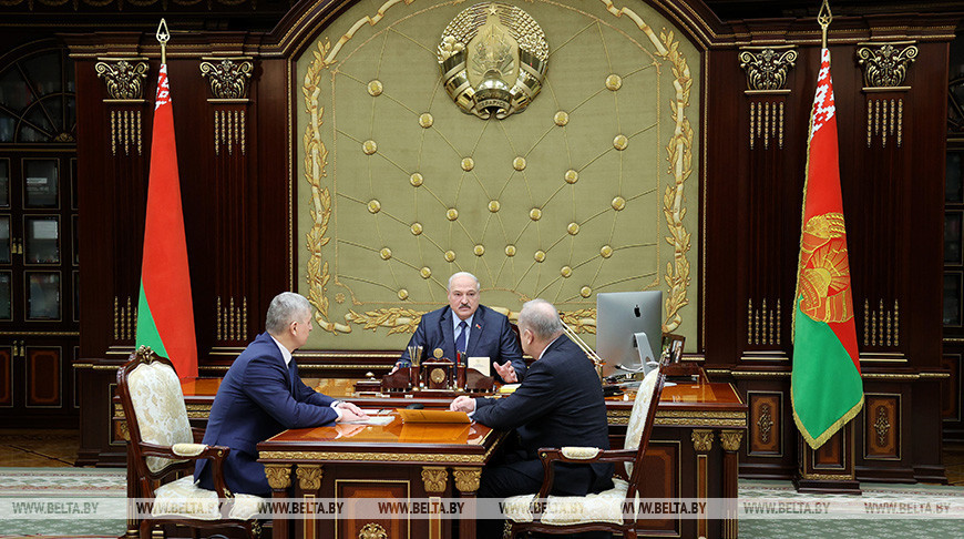 Лукашенко: стабильность должна быть обеспечена, люди не должны переживать, это - святое