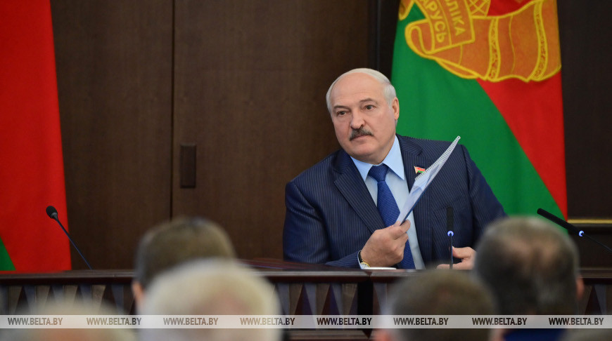 От импортозамещения до расчетов и ценообразования. Что поручил Александр Лукашенко по итогам заседания в Совмине